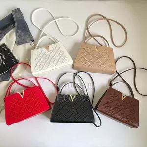 Beautiful Handbags for Outing
