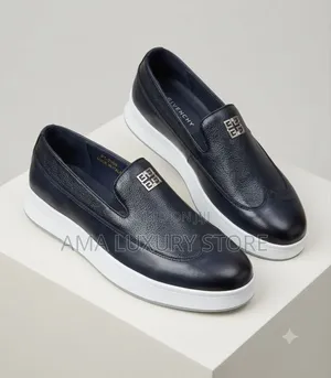 Givenchy/Armani Classic Men Shoes – Elegant, Durable Comfortable