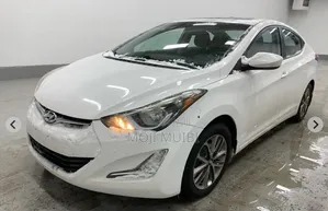 Hyundai Elantra 2016 White