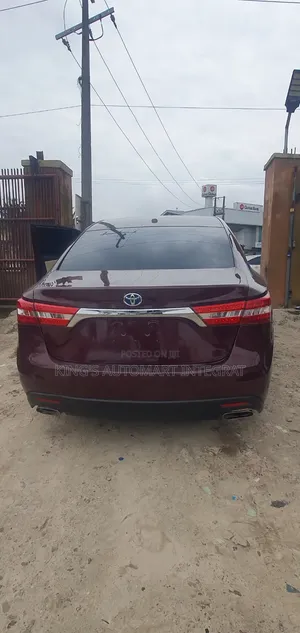 Toyota Avalon 2013 Red