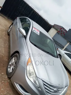 Hyundai Sonata 2012 Silver