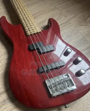 Greg Bennett Samick Bass Guitar
