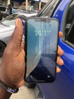 Apple iPhone XR 64 GB Black