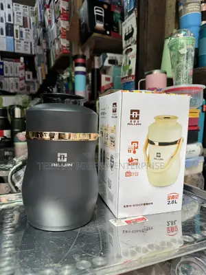 Alijin Food Flask 2,800ml Retains for 24hours