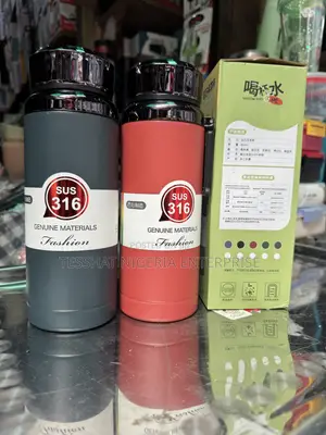 Vacuum Water Flask 800ml Retains Hot Cold for 24hours