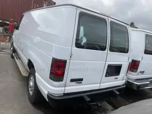Ford E350 2014 White