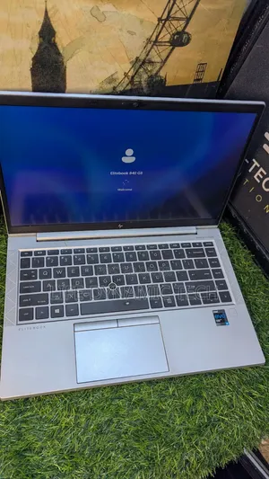 Laptop HP EliteBook 840 8GB Intel Core i5 SSD 256GB