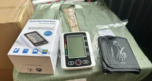 Automatic Digital Blood Pressure Monitor,Voice Function LCD Display