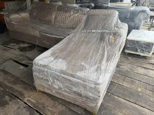 Hand Padding L Shape Chair