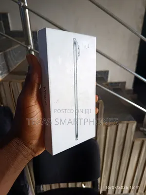 New Apple iPhone Air 256 GB Green