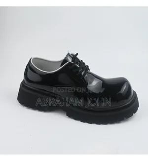 Men Classic Footwear