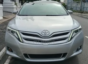 Toyota Venza Limited 4dr Wagon (3.5L 6cyl 6A) 2014 Silver