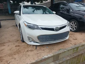 Toyota Avalon 2014 White