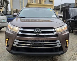 Toyota Highlander Limited Platinum 2019 Burgundy