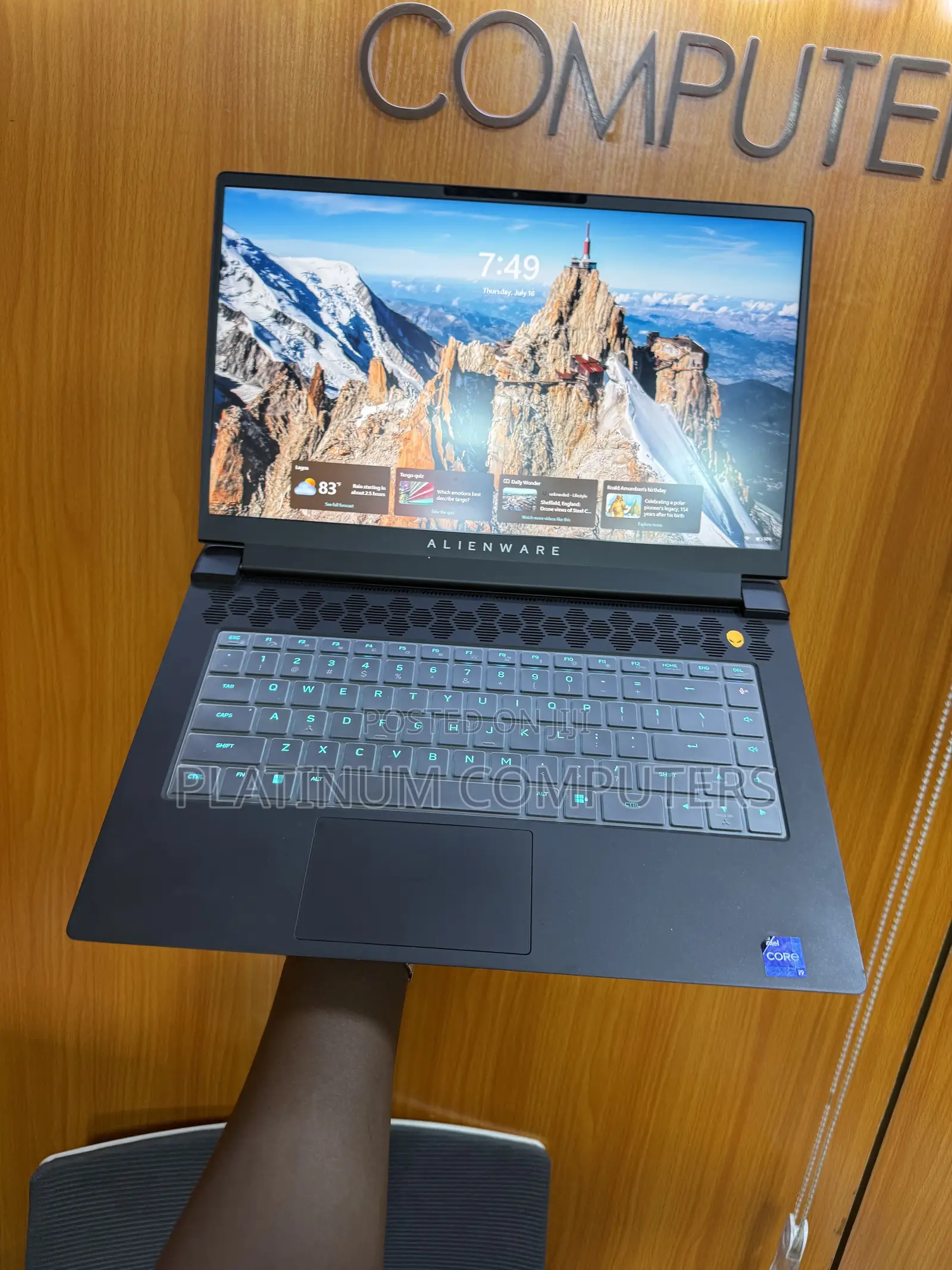 Laptop Alienware M15 R7 32GB Intel Core i7 SSD 3T