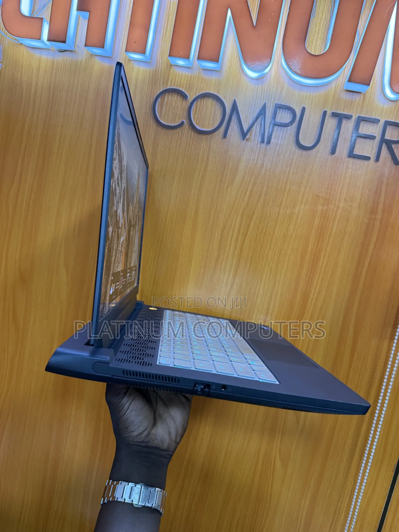 Laptop Alienware M15 R7 32GB Intel Core i7 SSD 3T