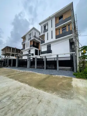 4bdrm Townhouse/Terrace in Lekki for sale