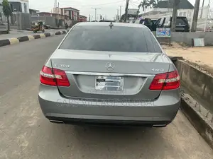 Mercedes-Benz E300 2011 Gray
