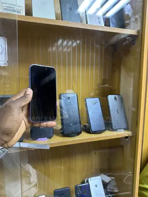 Apple iPhone 16 128 GB Blue