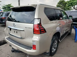 Lexus GX 2013 Gold
