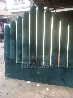 Bedframe 4 1/2 by 6