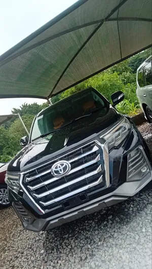 Toyota Land Cruiser Prado 2012 Black