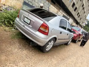Opel Astra 1.6 2003 Silver