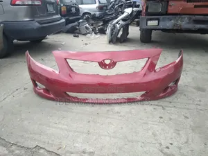 Toyota Corolla 2008 - 2010 Front Bumper. Tokunbo.