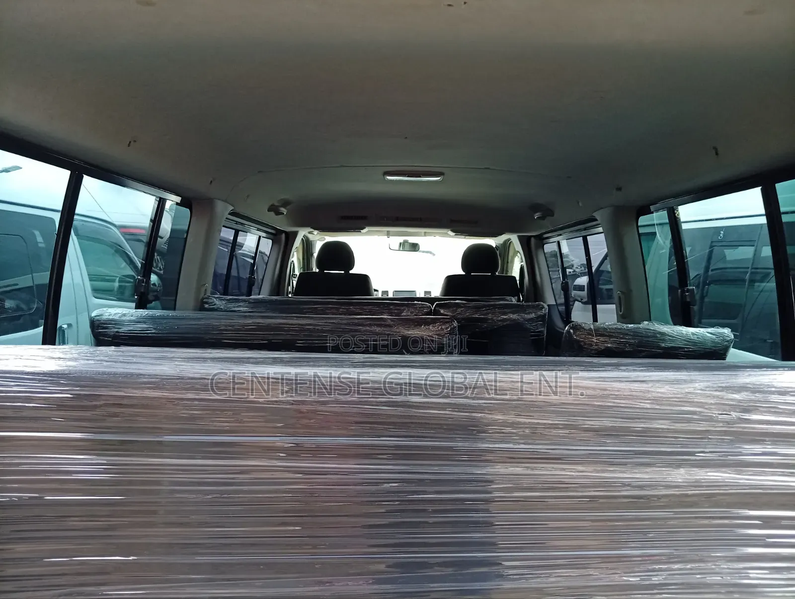 Toyota HiAce 2012 Grey