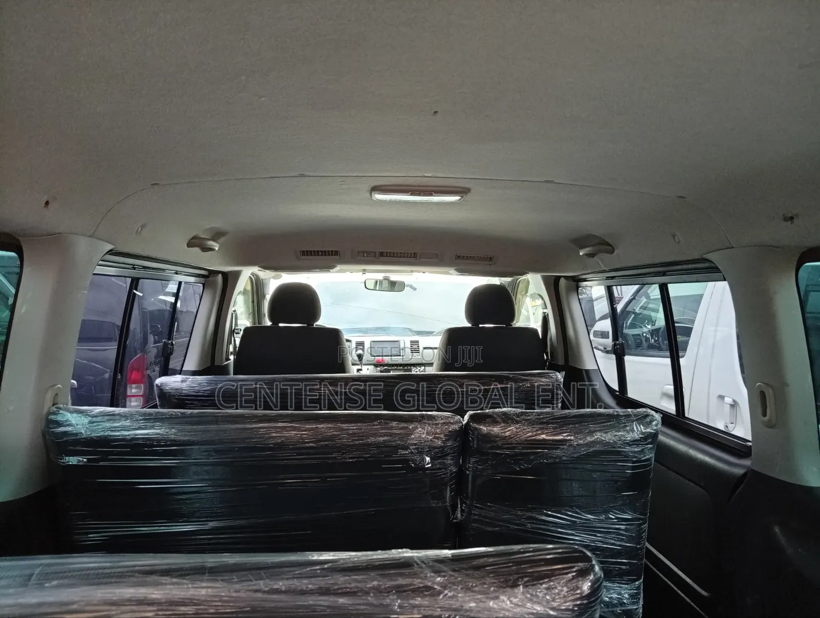 Toyota HiAce 2012 Grey
