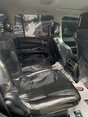 Lexus LX 570 (5 seats) AWD 2015 Gray