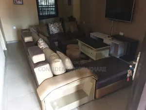 Exquisite Leather Sofas