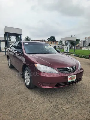 Toyota Camry 2005 Red