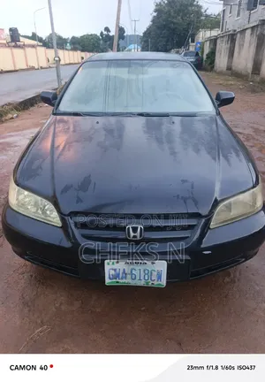 Honda Accord 2000 Black