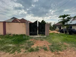 3bdrm Block of Flats in Apata With 2Bed/R&P, Ibadan for sale