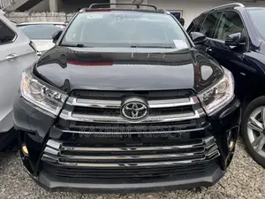 Toyota Highlander Limited V6 4x4 (3.5L 6cyl 6A) 2016 Black