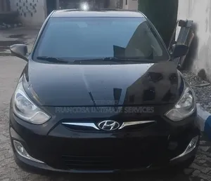 Hyundai Avante 2012 Black