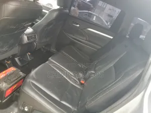 Toyota Highlander 2016 Silver