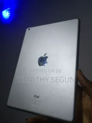 Apple iPad Air 16 GB Silver