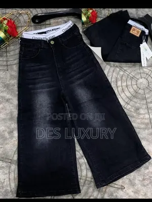 Calvin Klein Jorts