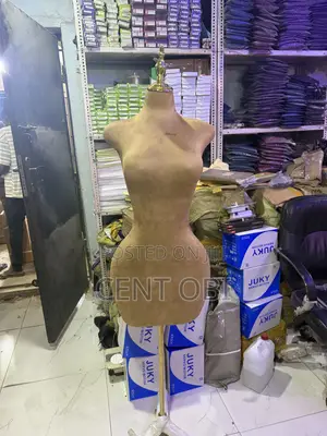BBL Body Dress Form
