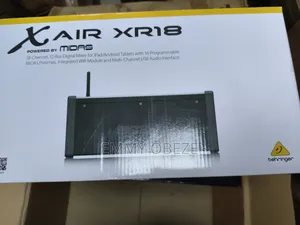 Behringer XR18 Mixer