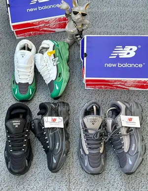New Balance Sneakers 1000