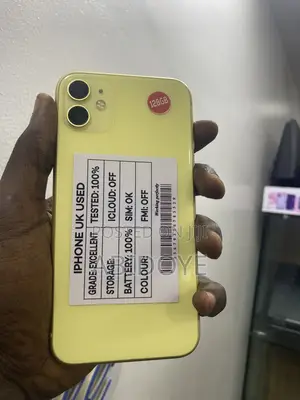 Apple iPhone 11 128 GB Yellow