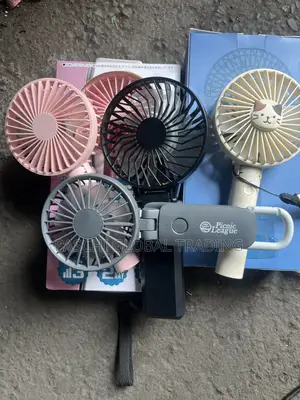 Hands Fans