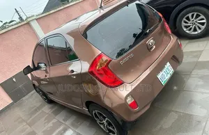 Kia Picanto 2014 Maroon