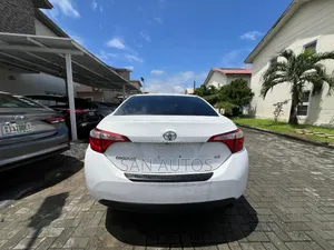Toyota Corolla L 4dr Sedan (1.8L 4cyl 4A) 2014 White