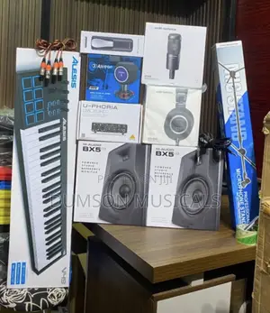 M-Audio BX5D3, U Phoria UMC202HD, M50x Headphone, At2020, Alesis V49