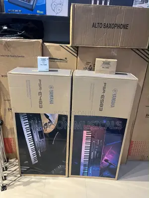 Yamaha PSR-E483,61 Keys Portable Keyboard With Power Adaptor
