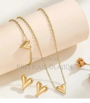 Jewelry Set Love Heart Pendant Dainty Necklace Earrings Set for Women